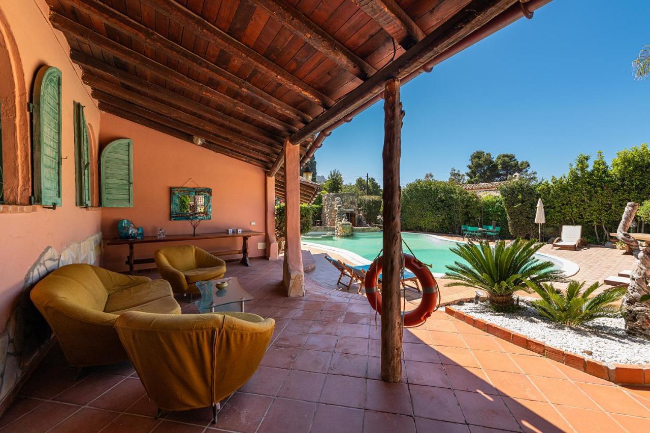 Guest House Villa Verde - Short Term Room Rentals Torre delle Stelle Exterior photo
